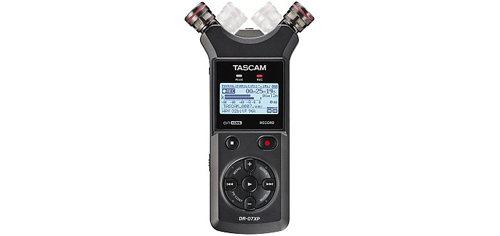 Tascam DR-07XP | Ręczny rejestrator stereo z interfejsem audio USB i ruchomymi mikrofonami